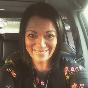 Meet your Posher, Robin